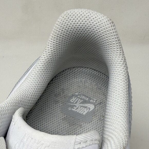 Nike Air Force 1 '07 Low Womens 9.5 Triple White Leather Athletic Shoes Sneakers - Picture 12 of 16
